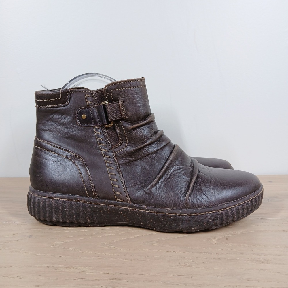 Clarks Booties Womens 7 Brown Leather Ankle Strap Side Zip Comfort Casual Rusti - Picture 5 of 10
